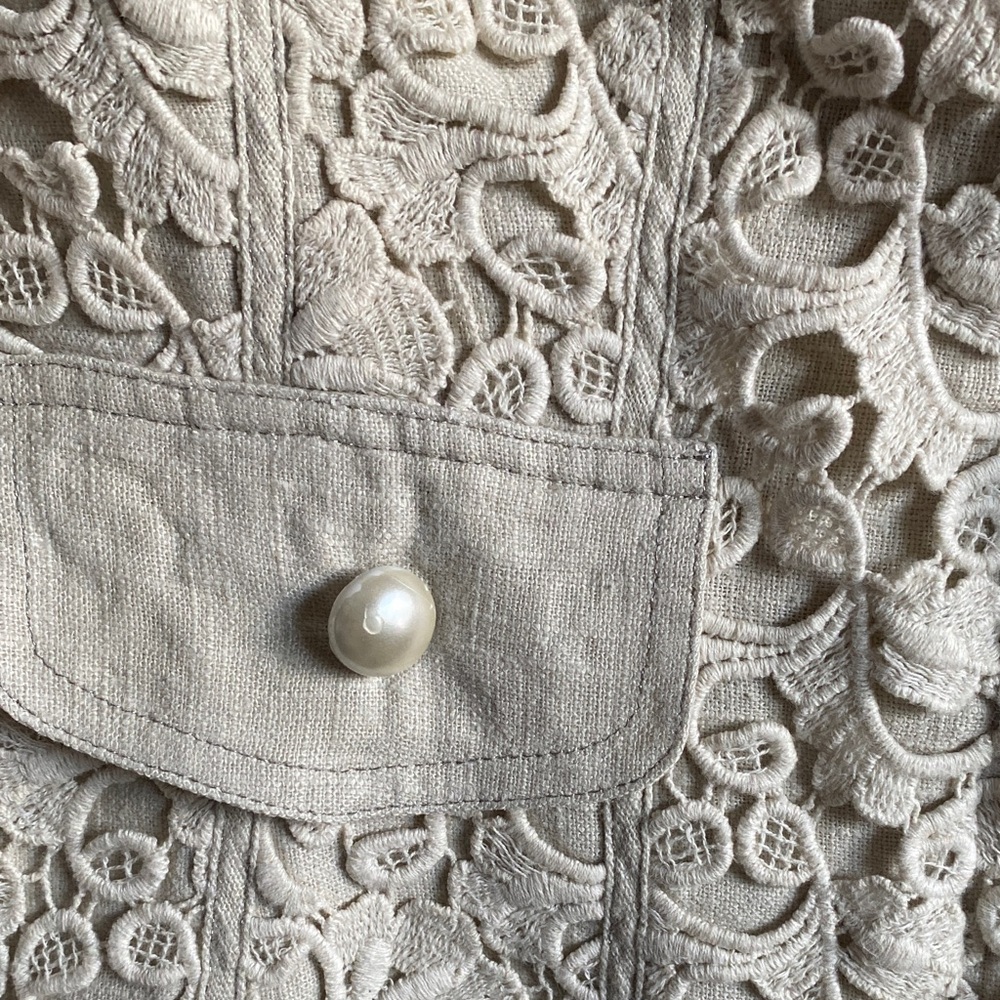 Women’s Kay Unger Cream Lace Blazer - Picture 6 of 16